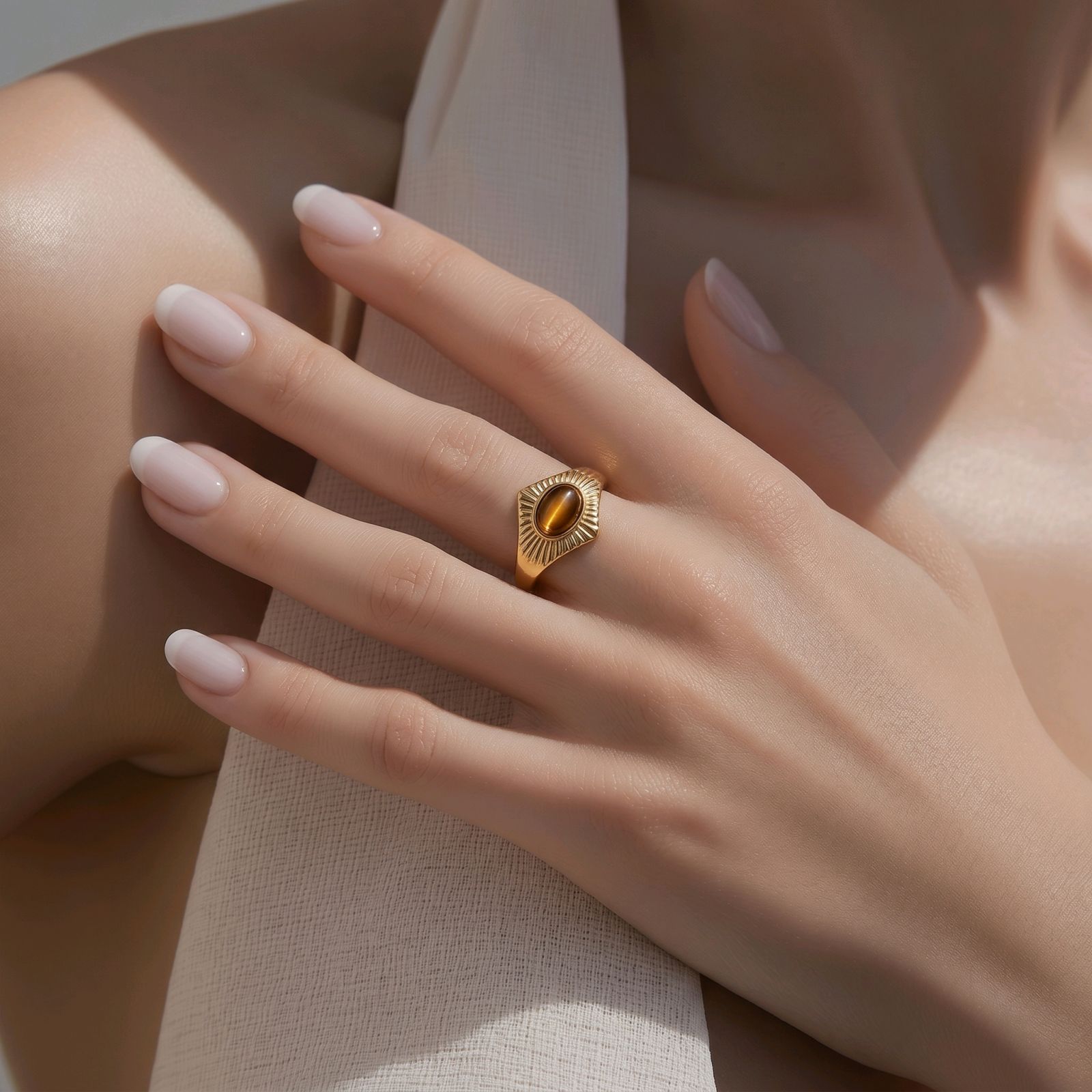Δαχτυλίδι μανσέτα, Μάτι της Τίγρης, oval cabochon, επίχρυσο 18K μέγεθος 6.5 Us ρυθμιζόμενο. - φωτογραφία 2